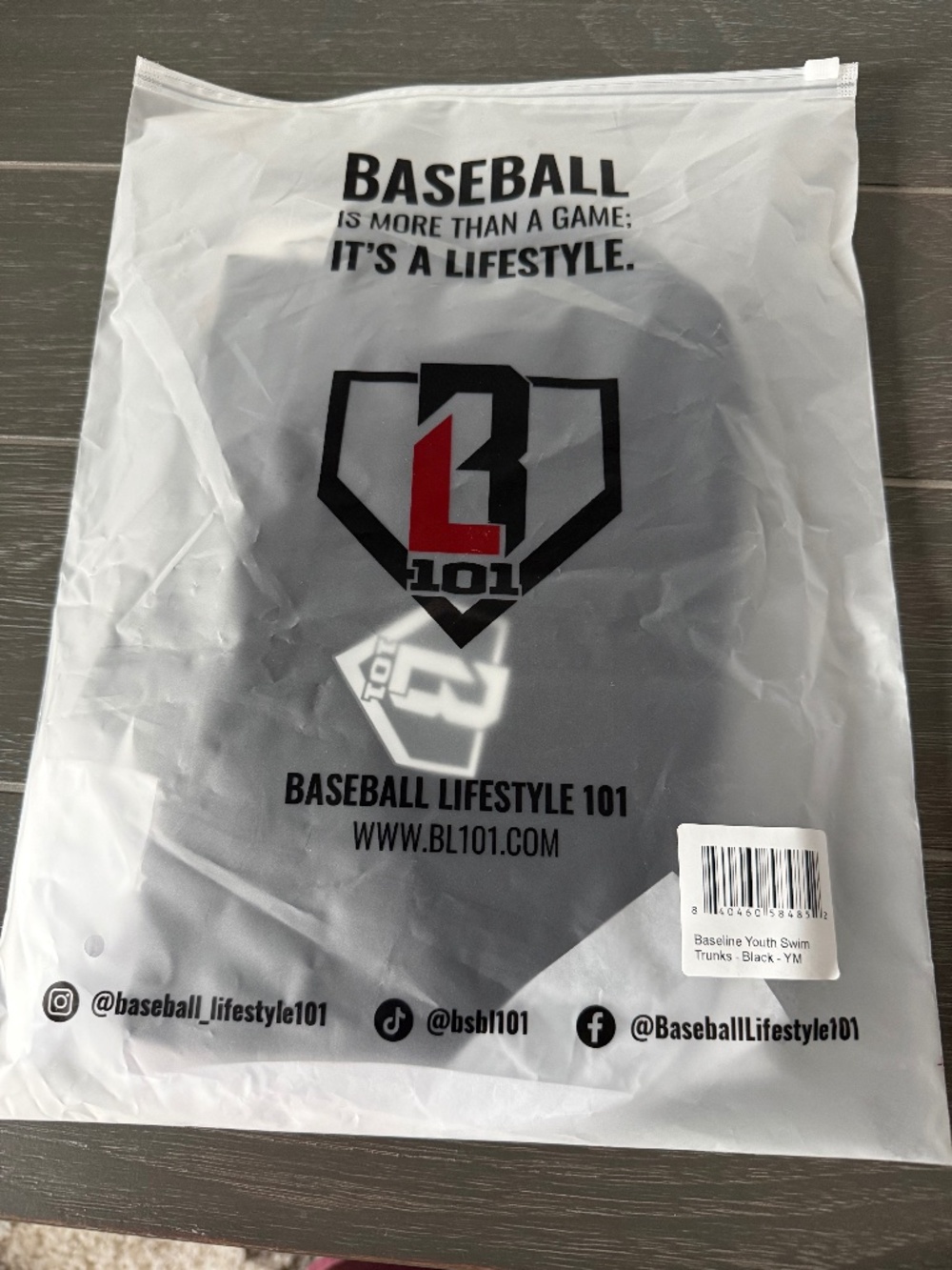Baseball Lifestyle 101 - Baseline Youth Swim Trunks YM Black